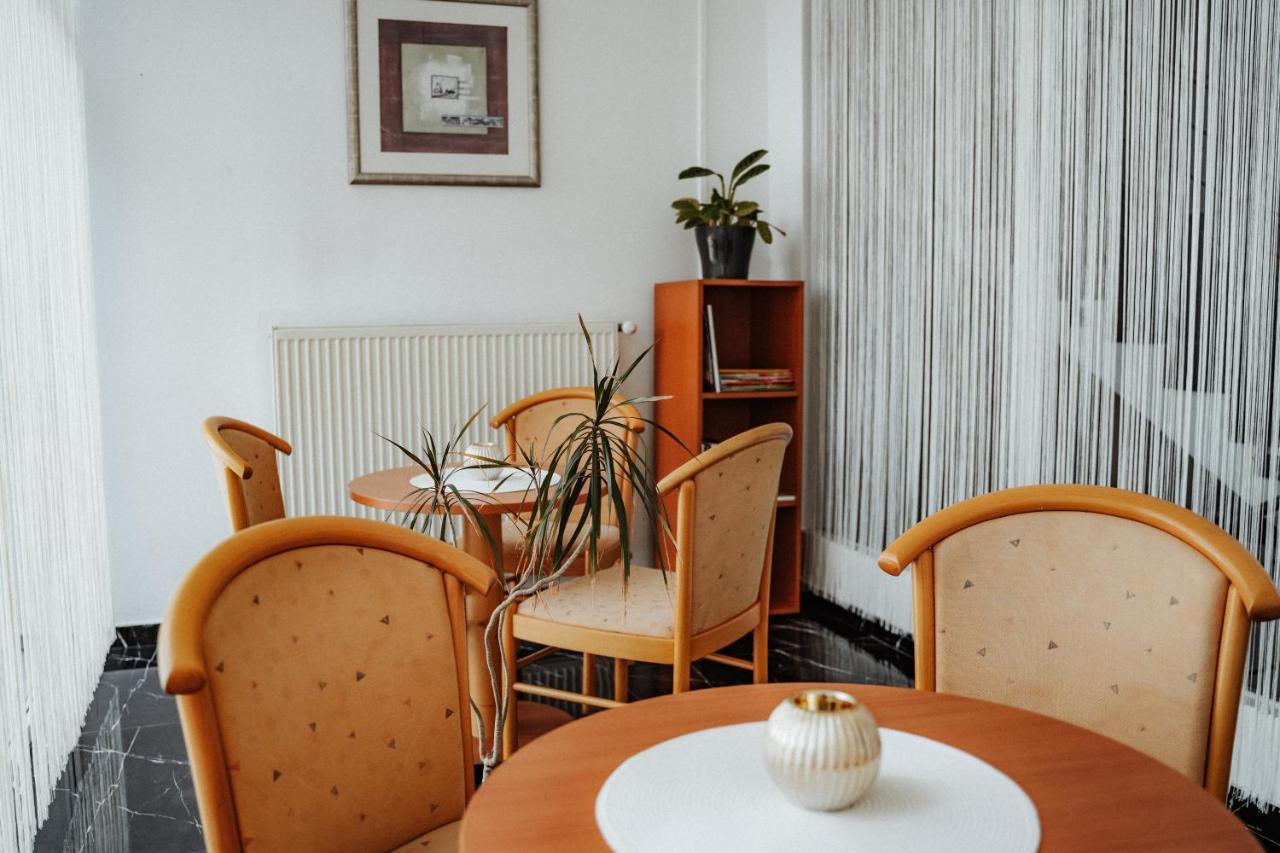Dudok House Aparthotel Žilina Exterior foto